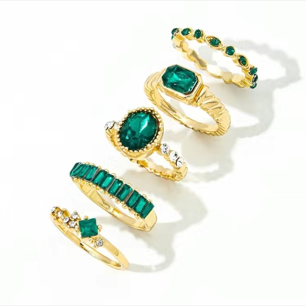 Ring Set Green Zirconias Gold Tone